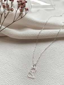 YAFEINI Fuchs-Kette Aus Sterling Silber – Niedlicher Anhänger Mit Mond & Ast